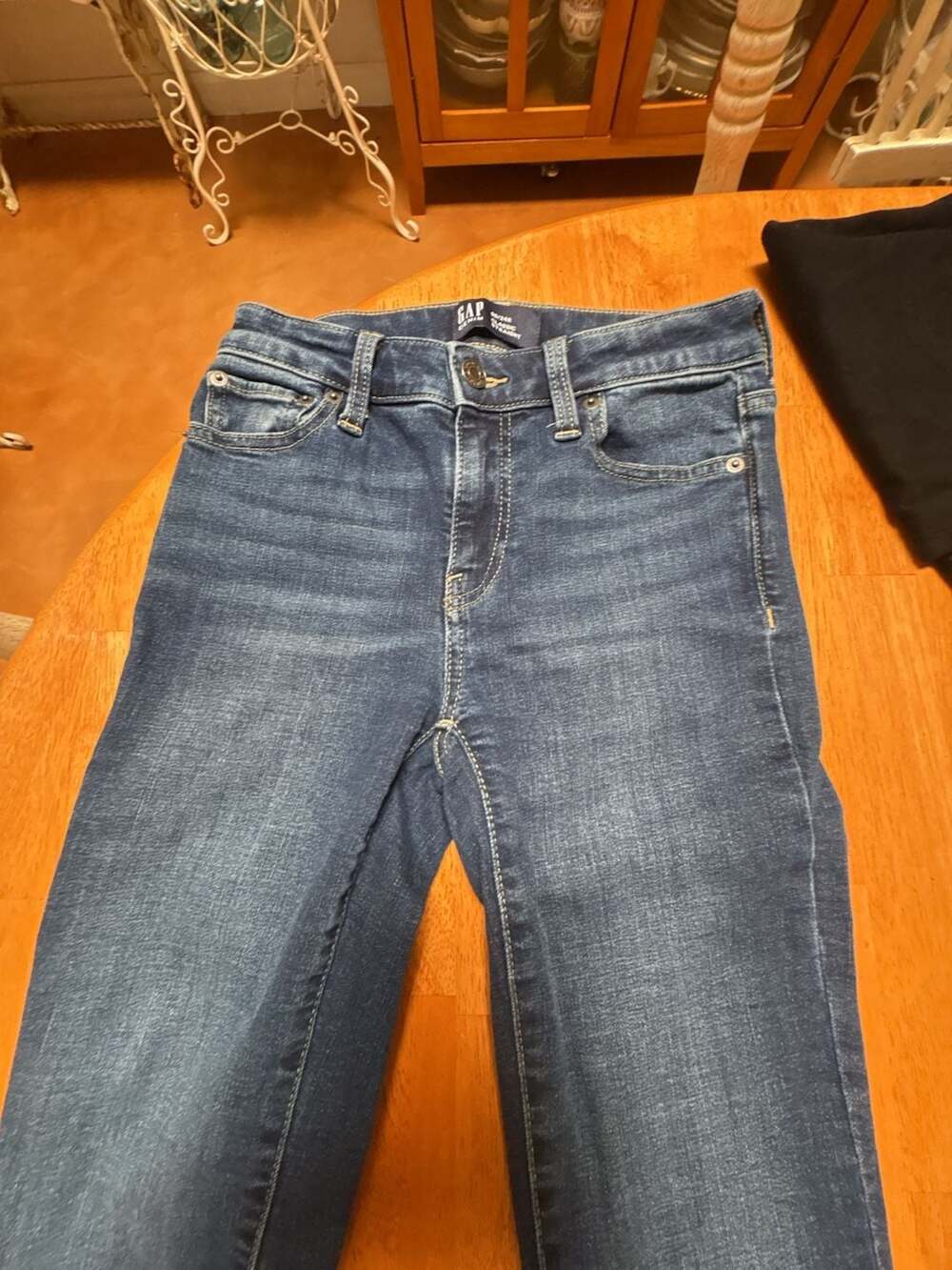 Gap Denim Classic Straight Jeans Women's Size 0/25 Dark Wash Blue